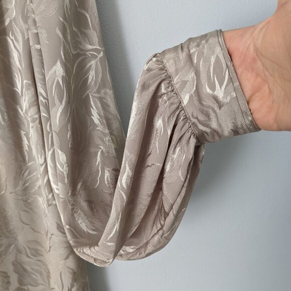 Vintage Susan Van Heusen Silky Jacquard Blouse High Neck Ruffled Arm Silky 80s - Picture 9 of 13